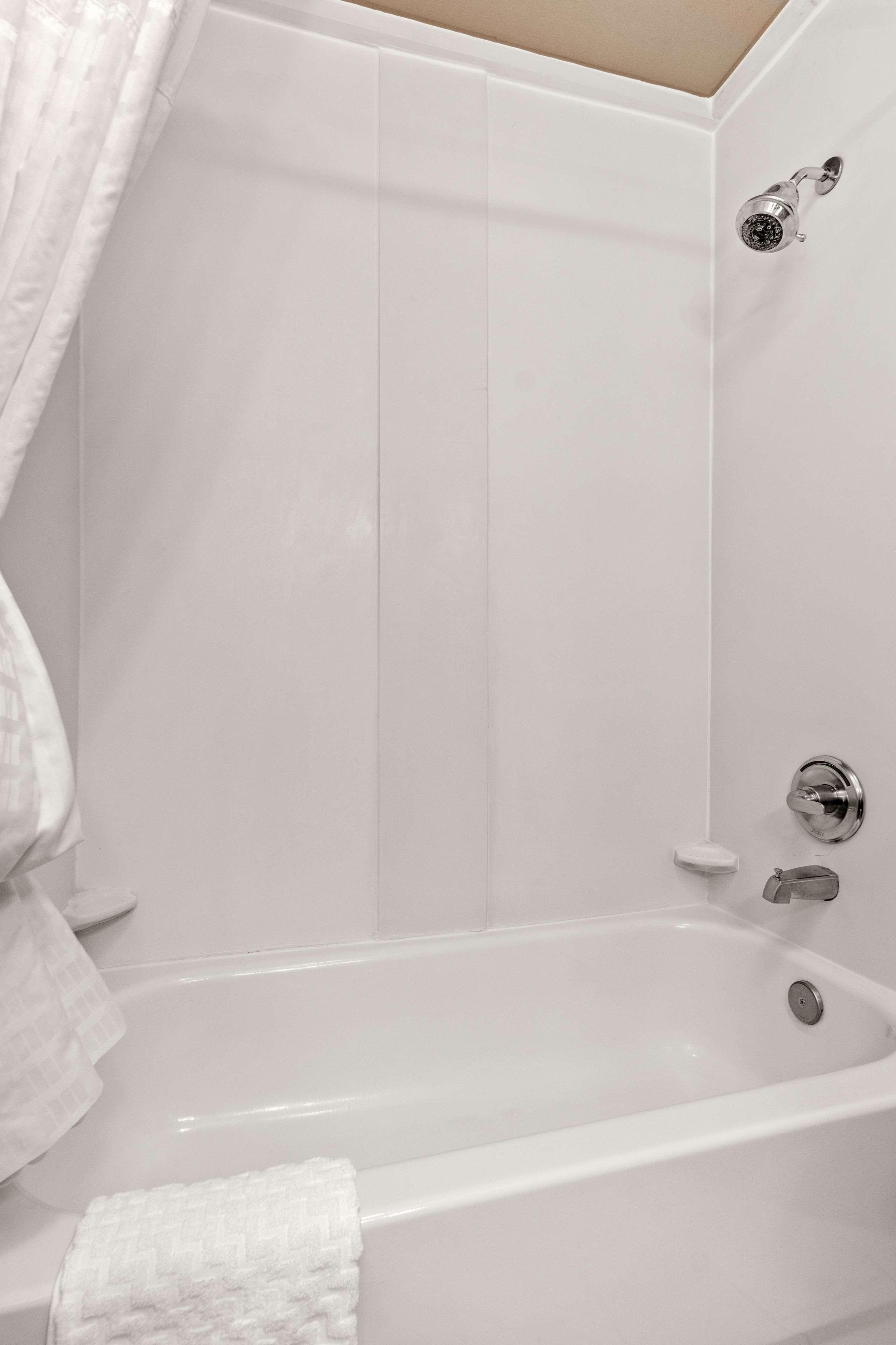 Surestay Plus Hotel By Best Western Portland Route 52 West Exteriér fotografie