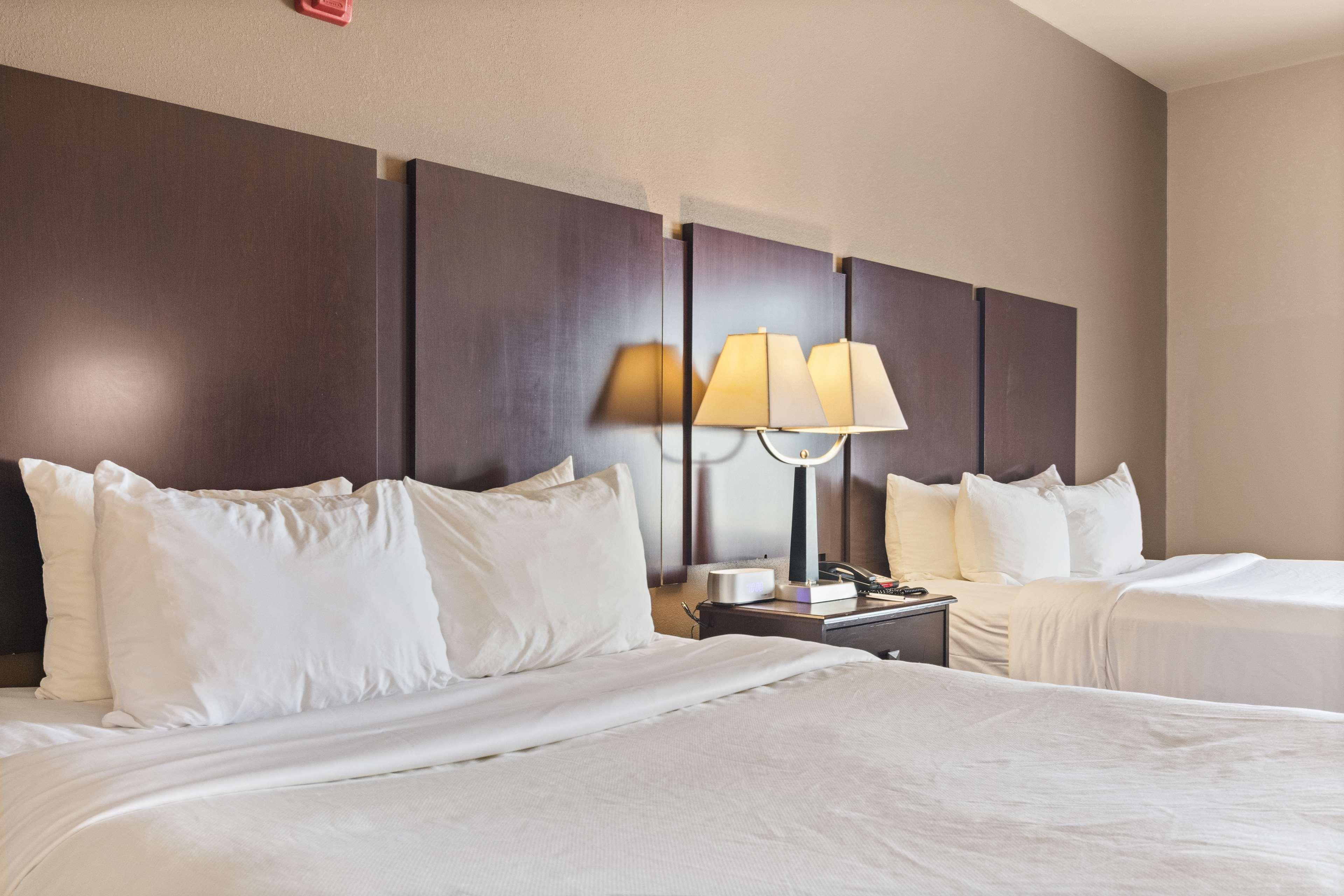 Surestay Plus Hotel By Best Western Portland Route 52 West Exteriér fotografie